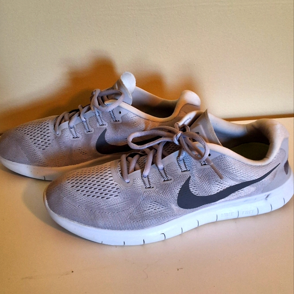 Nike Men's Free RN 2017